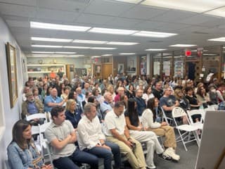 L'Chaim Center community learning together